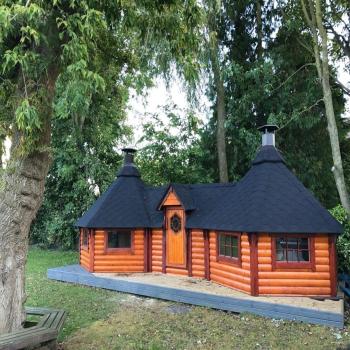 9.2sqm Grill Cabin with 9.2sqm Grill Cabin (Double)