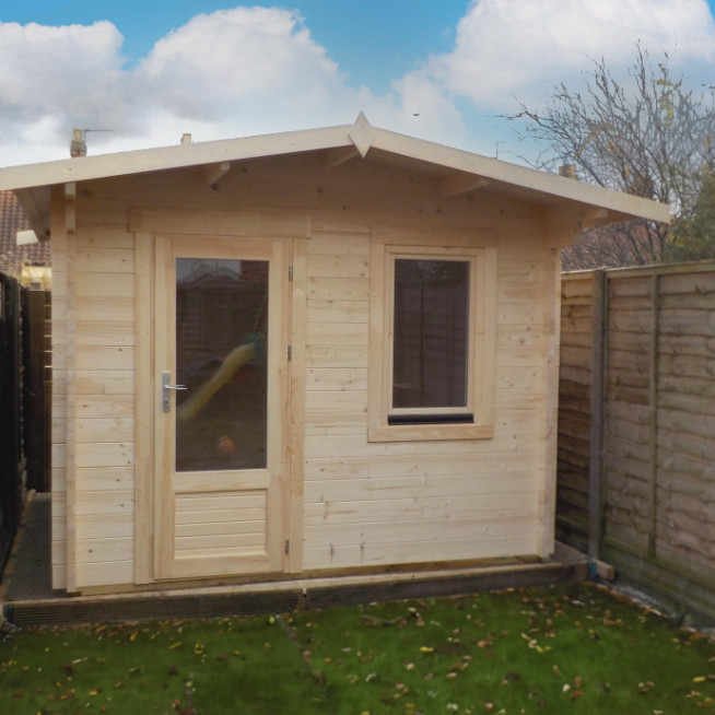 Log Cabin | Cherry