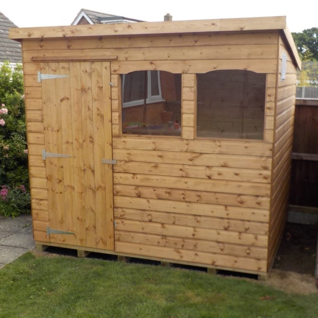 PENT GARDEN SHED