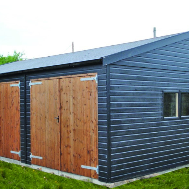 GARAGES