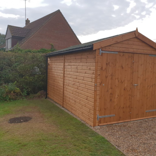 GARAGES