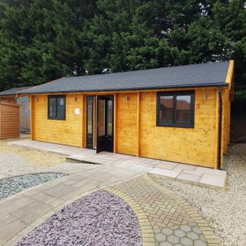 MONACO LOG CABIN