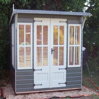 A PENT SUMMERHOUSE