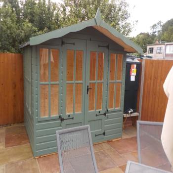 CLASSIC SUMMERHOUSE