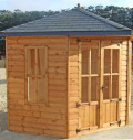 CORNER SUMMERHOUSE