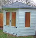 CORNER SUMMERHOUSE