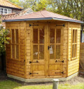 CORNER SUMMERHOUSE