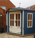 CORNER SUMMERHOUSE