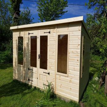 WENSUM SUMMERHOUSE