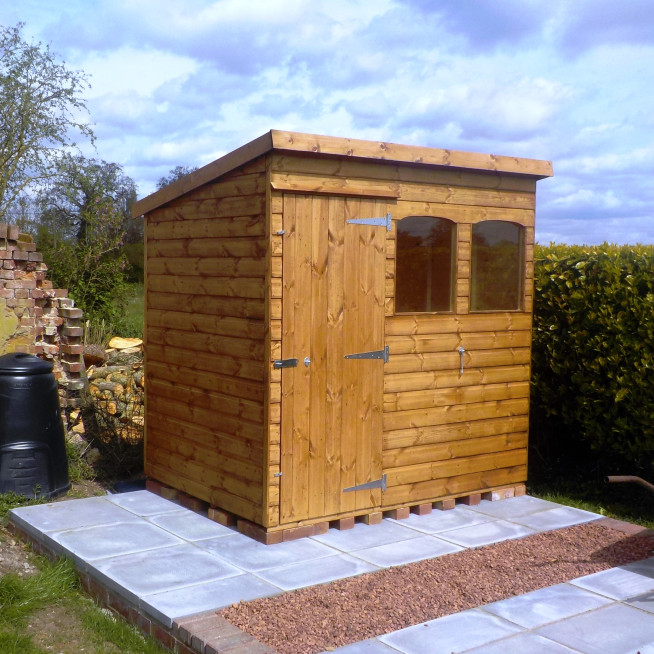 PENT GARDEN SHED